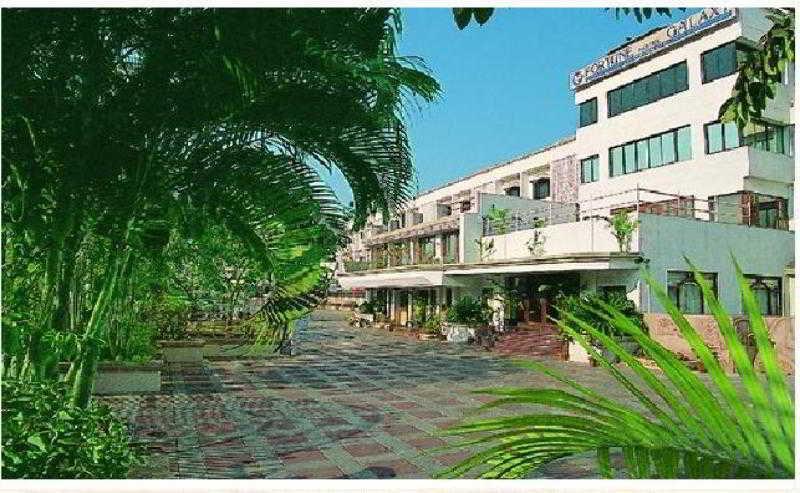 Fortune Park Galaxy - Member ITC Hotel Group, Vapi Exterior foto