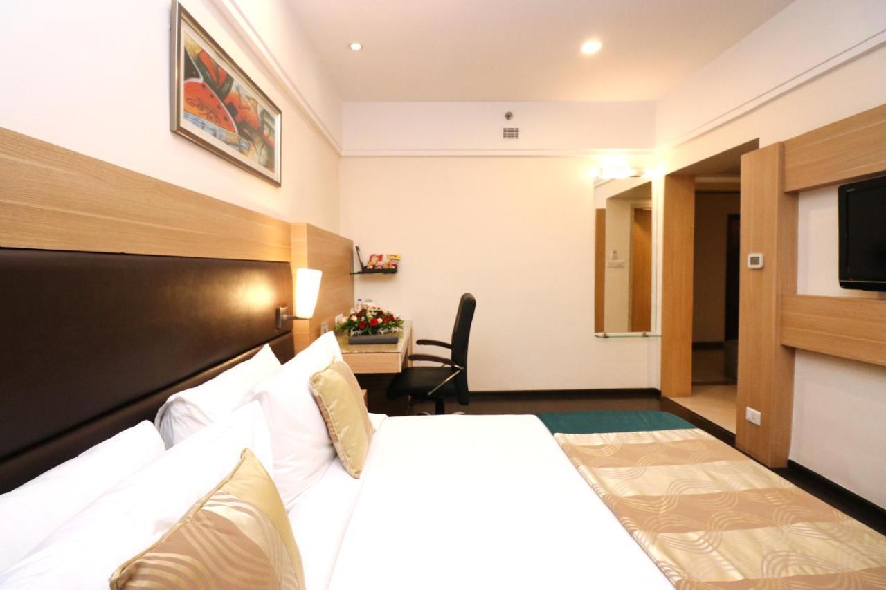 Fortune Park Galaxy - Member ITC Hotel Group, Vapi Exterior foto